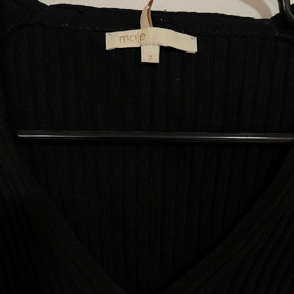 Maje Ribbed V neck - Picture 2 of 2